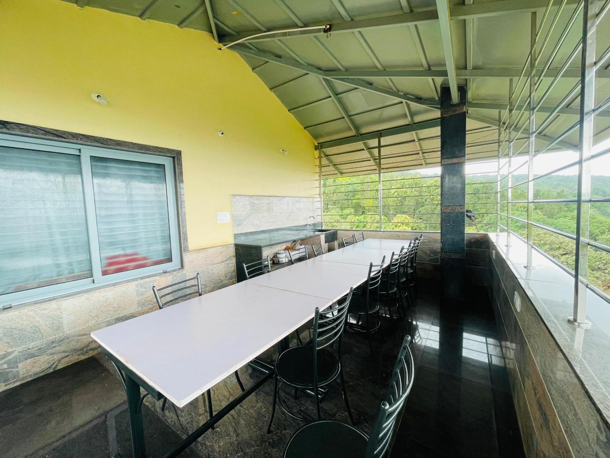 Rashi Z View Estate Stay Tarikere Esterno foto