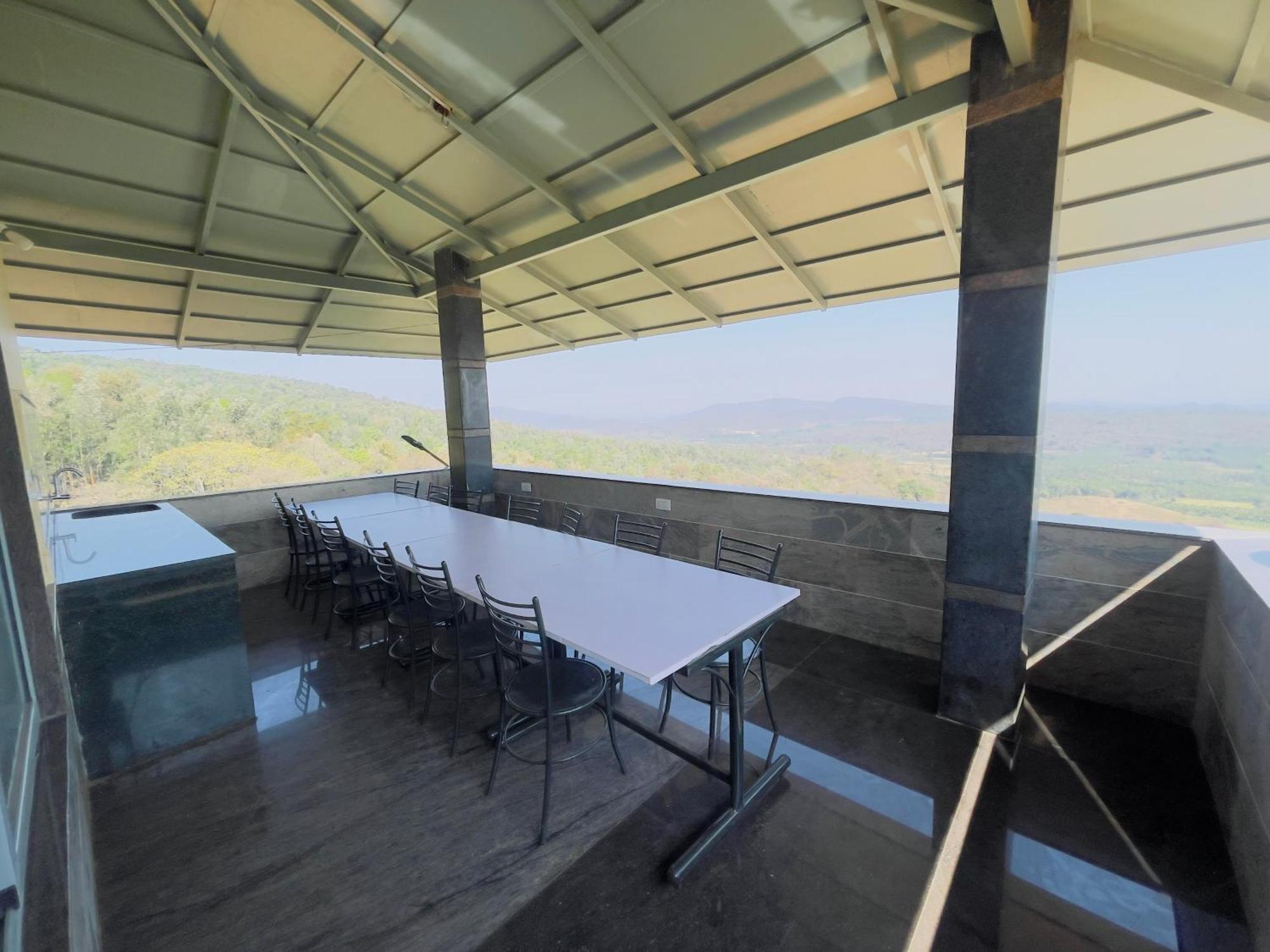 Rashi Z View Estate Stay Tarikere Esterno foto