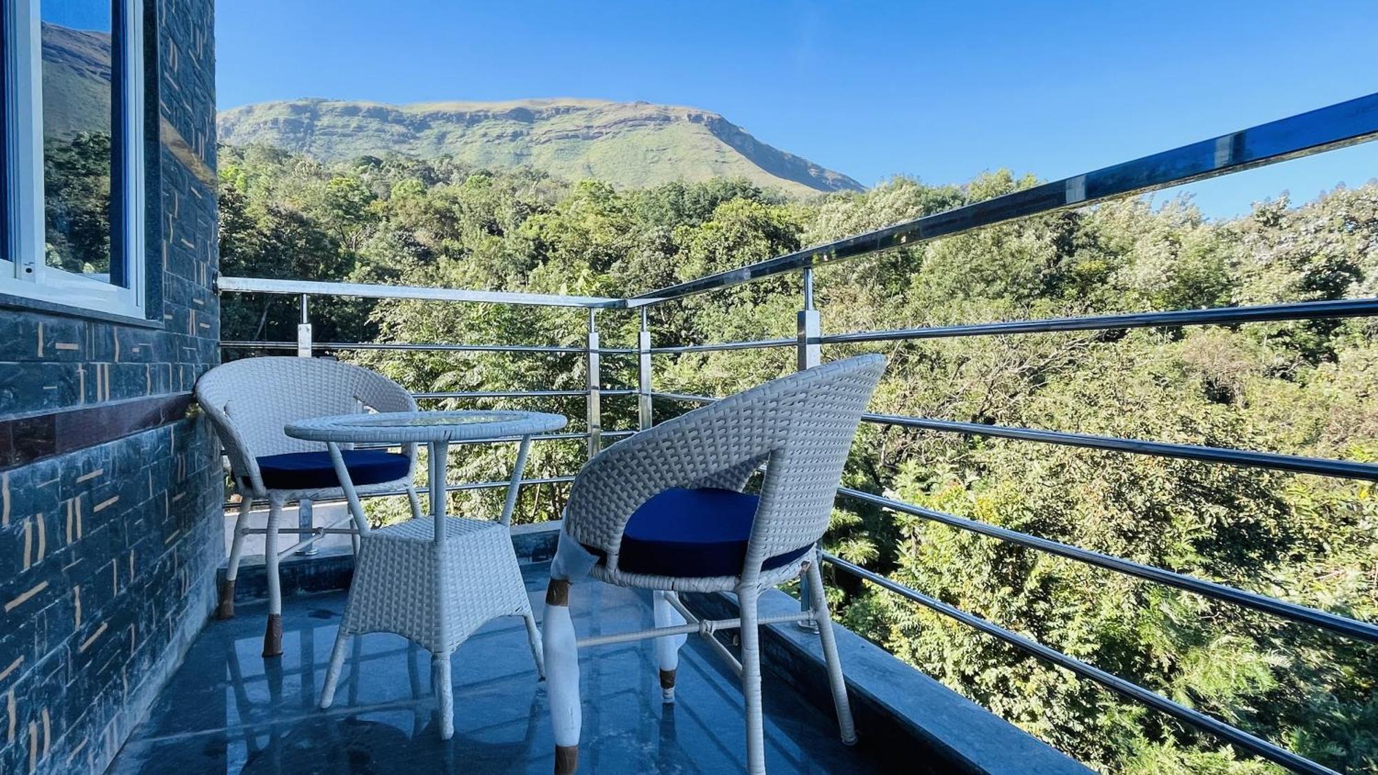 Rashi Z View Estate Stay Tarikere Esterno foto