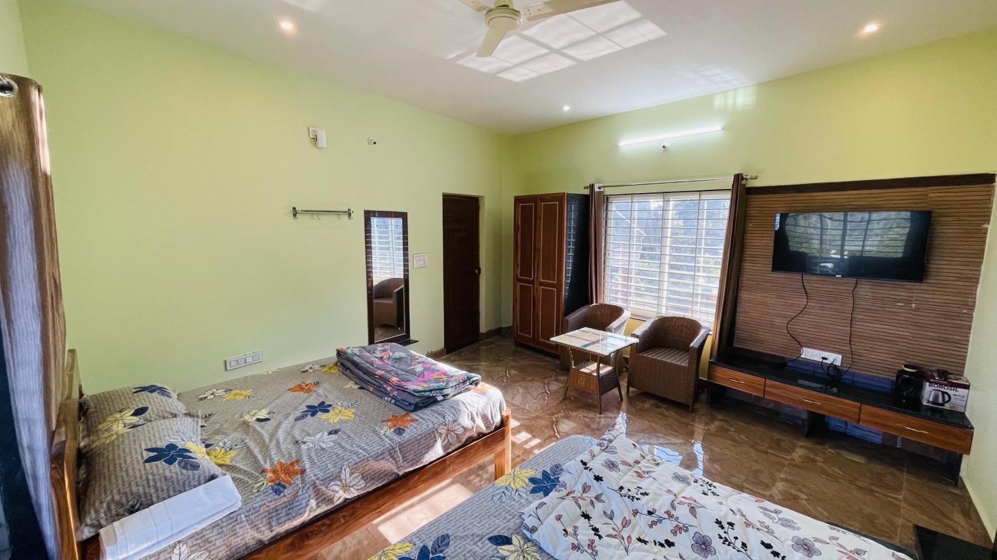 Rashi Z View Estate Stay Tarikere Esterno foto