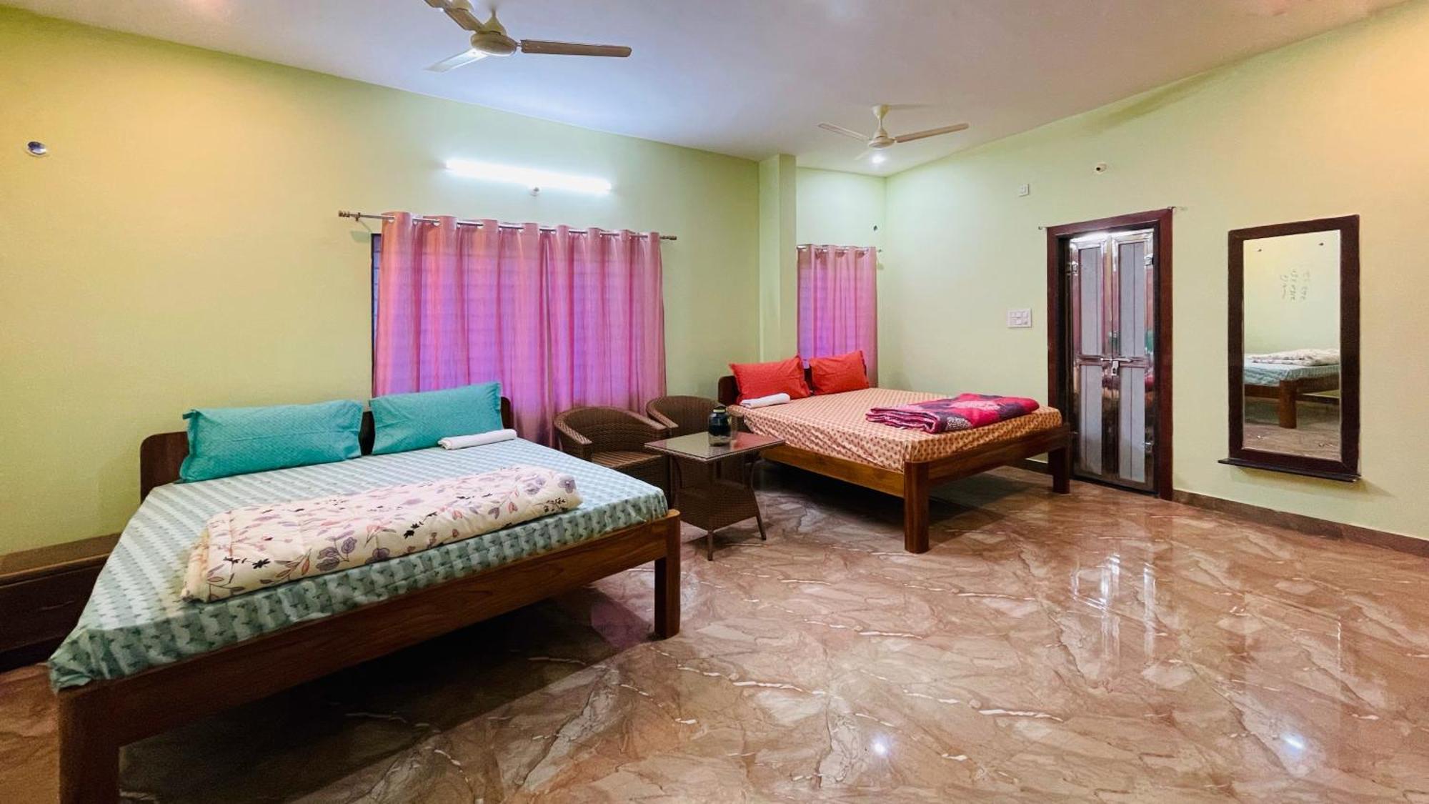 Rashi Z View Estate Stay Tarikere Esterno foto