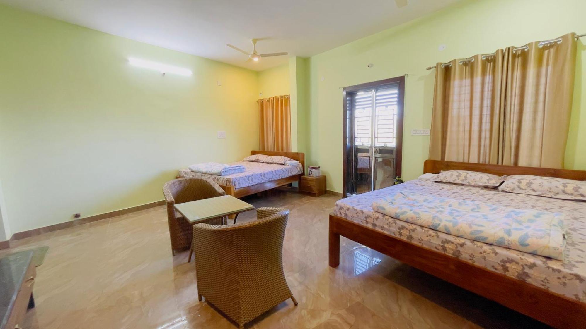 Rashi Z View Estate Stay Tarikere Esterno foto
